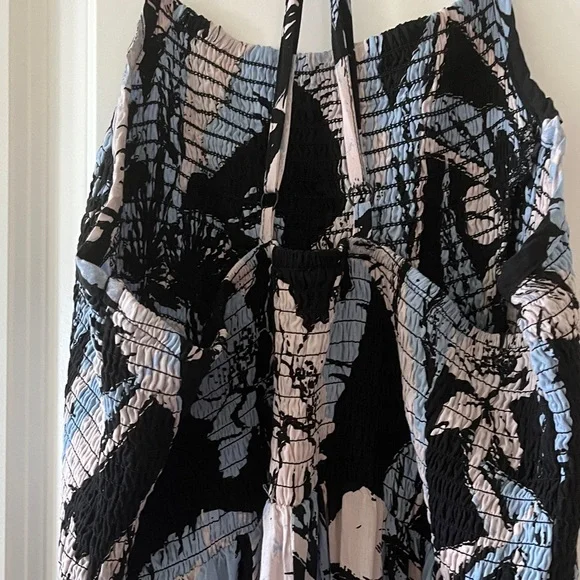 🦋 Free People Black and Blue Floral Maxi Dress 💐 - Picture 5 of 6